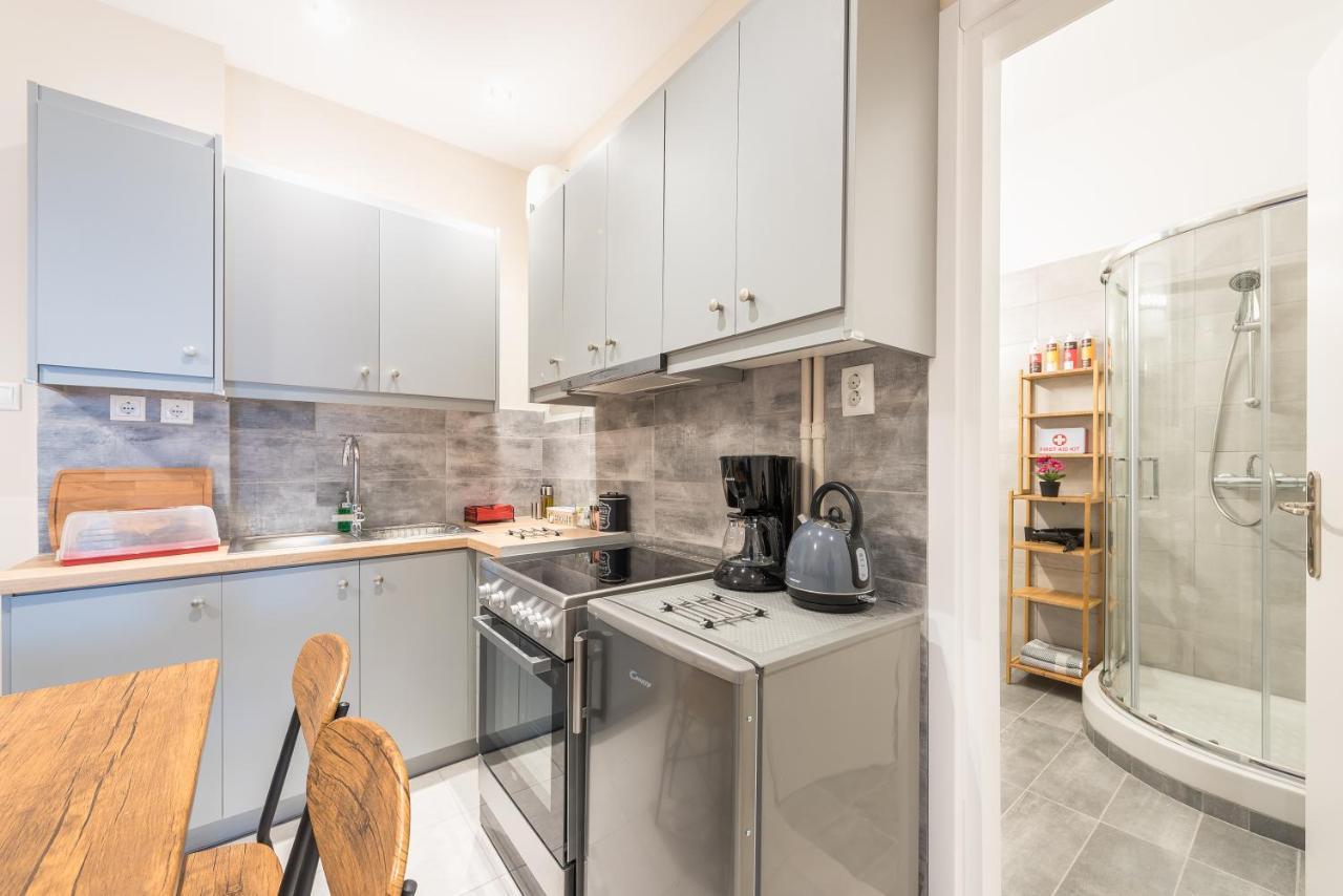 Ferienwohnung Modern Flat Next To Acropolis Museum Athen Exterior foto